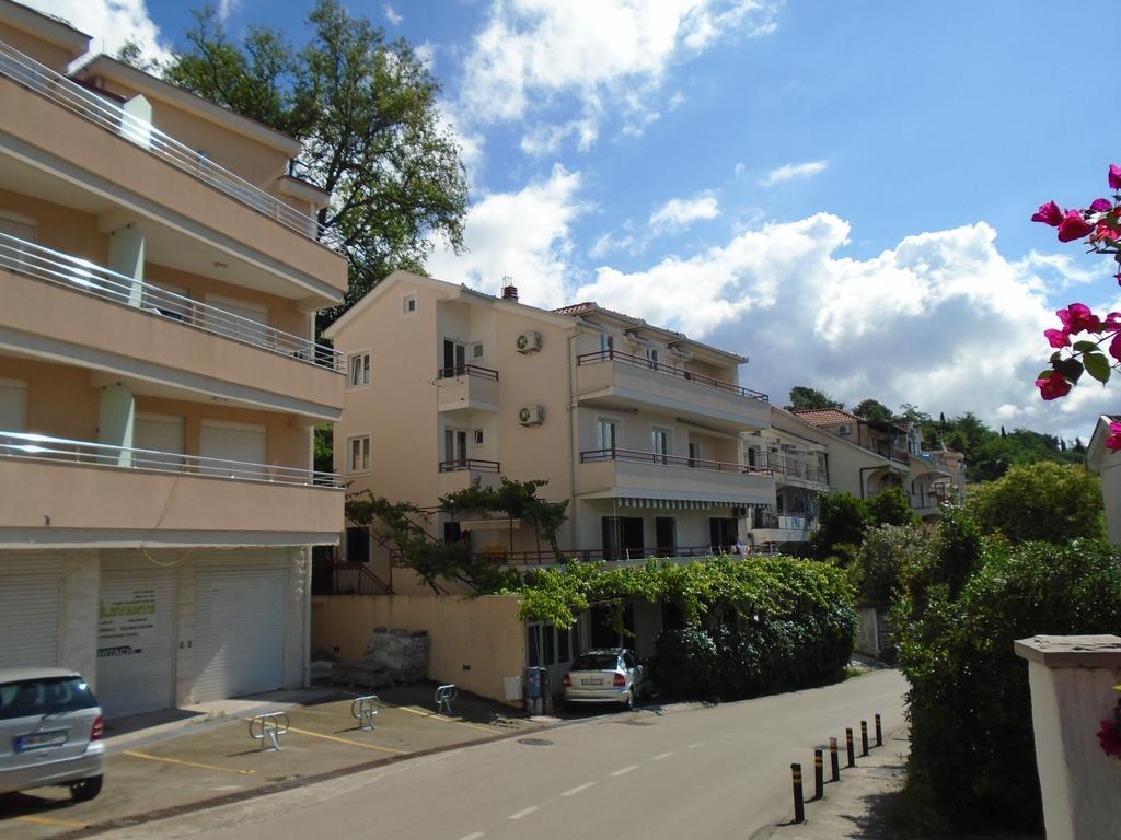 Apartments Kanli Kula Herceg Novi Exteriér fotografie